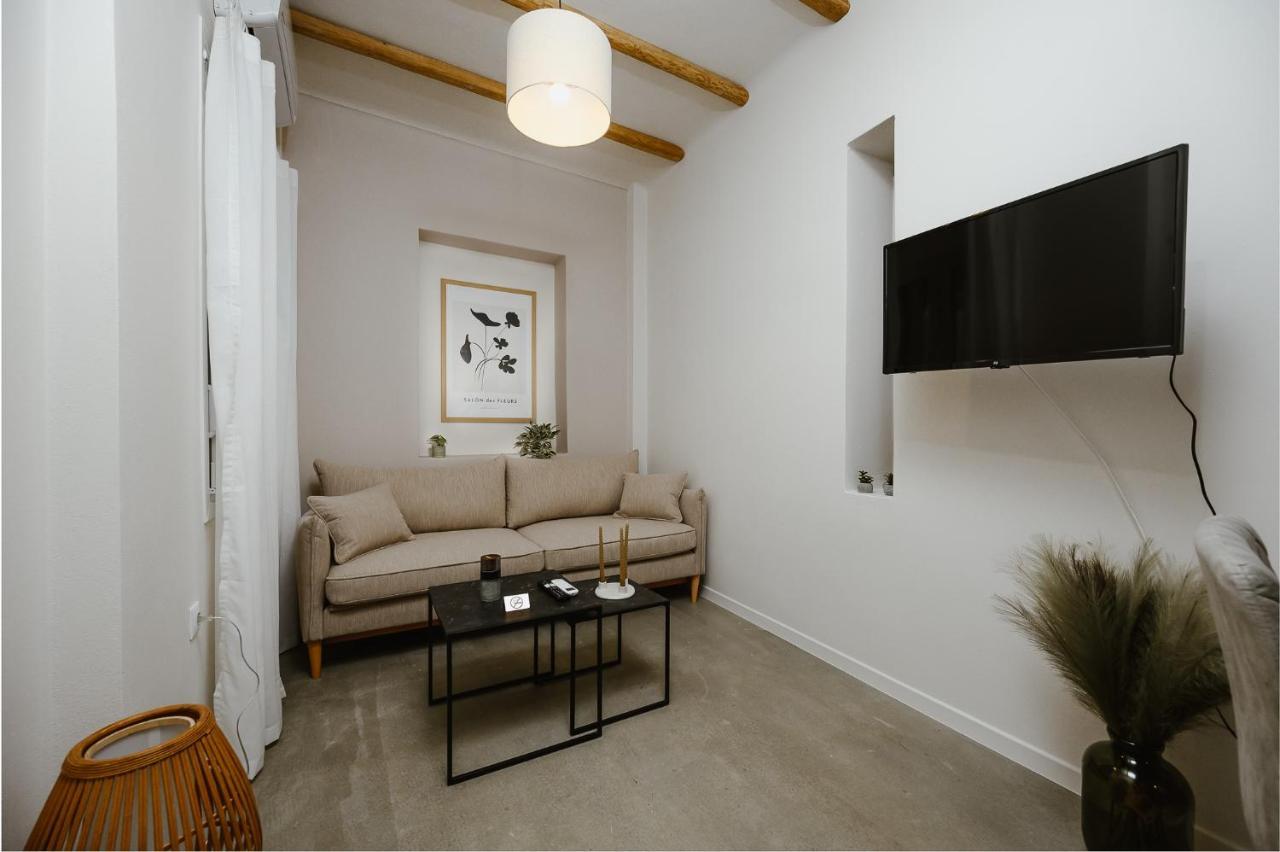 Lb Luxury Apartments Wolos Zewnętrze zdjęcie
