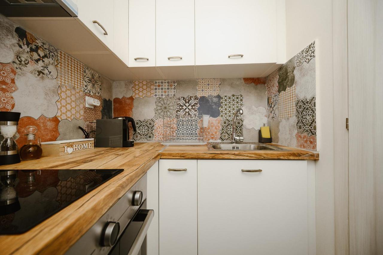 Lb Luxury Apartments Wolos Zewnętrze zdjęcie